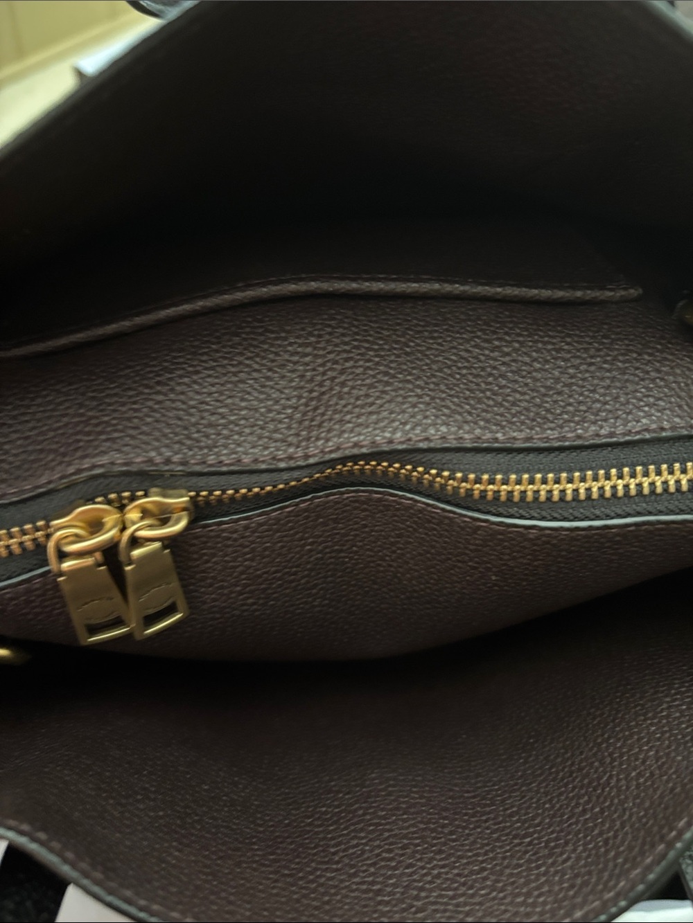 Coach Lora 30 in Black Pebbled Leather with Gold Hardware - Picture 6 of 14
